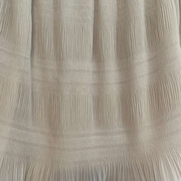 Express Chiffon Off the Shoulder Top - Picture 4 of 6